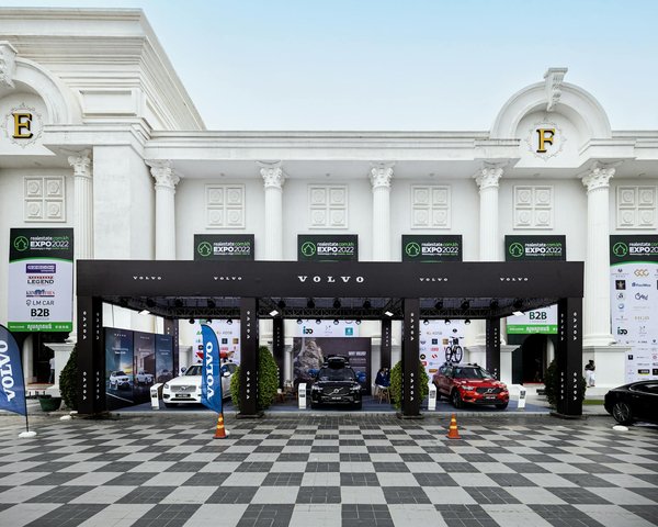 Come domare la moto quando il meteo si fa avverso: consigli e tecniche di guida