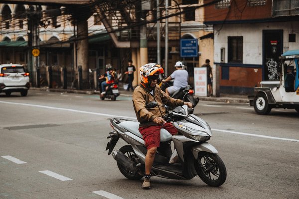 Quali sono le migliori pratiche per la manutenzione del sistema di climatizzazione dell'auto?